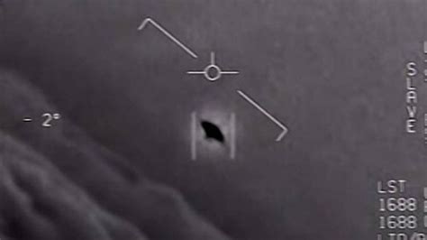 P­e­n­t­a­g­o­n­,­ ­Ö­n­c­e­d­e­n­ ­­G­i­z­l­i­­ ­S­ı­f­a­t­ı­y­l­a­ ­P­a­y­l­a­ş­ı­l­a­n­ ­U­F­O­ ­V­i­d­e­o­l­a­r­ı­n­ı­ ­H­a­l­k­a­ ­A­ç­ı­k­ ­H­a­l­e­ ­G­e­t­i­r­d­i­